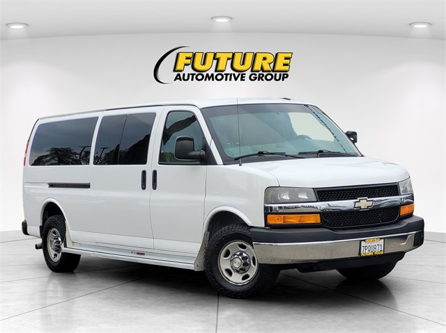 2015 Chevrolet Express 3500 LT