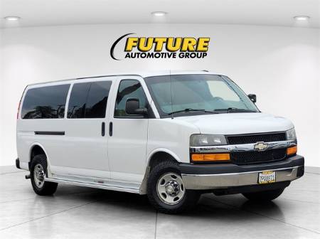 2015 Chevrolet Express 3500 LT
