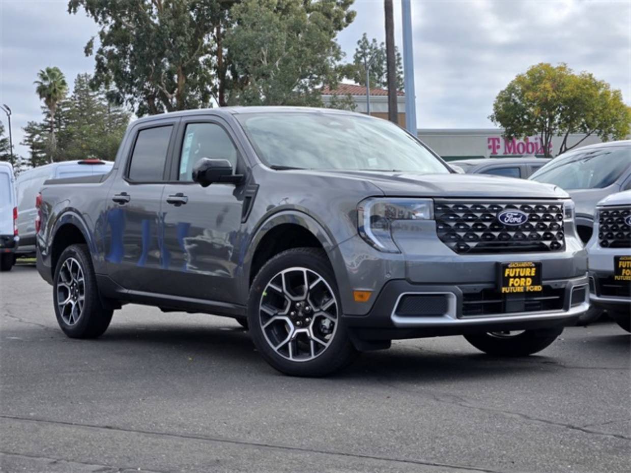 2025 Ford Maverick Lariat's photo