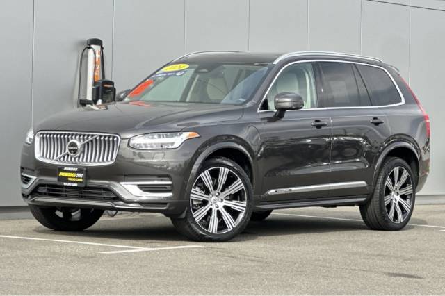 2024 Volvo XC90 Recharge Plug-In Hybrid T8 Plus Bright Theme 7 Passenger