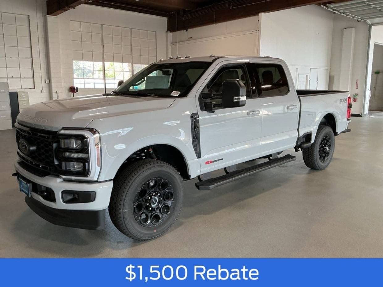 2026 Ford F-350 Super Duty XLT's photo