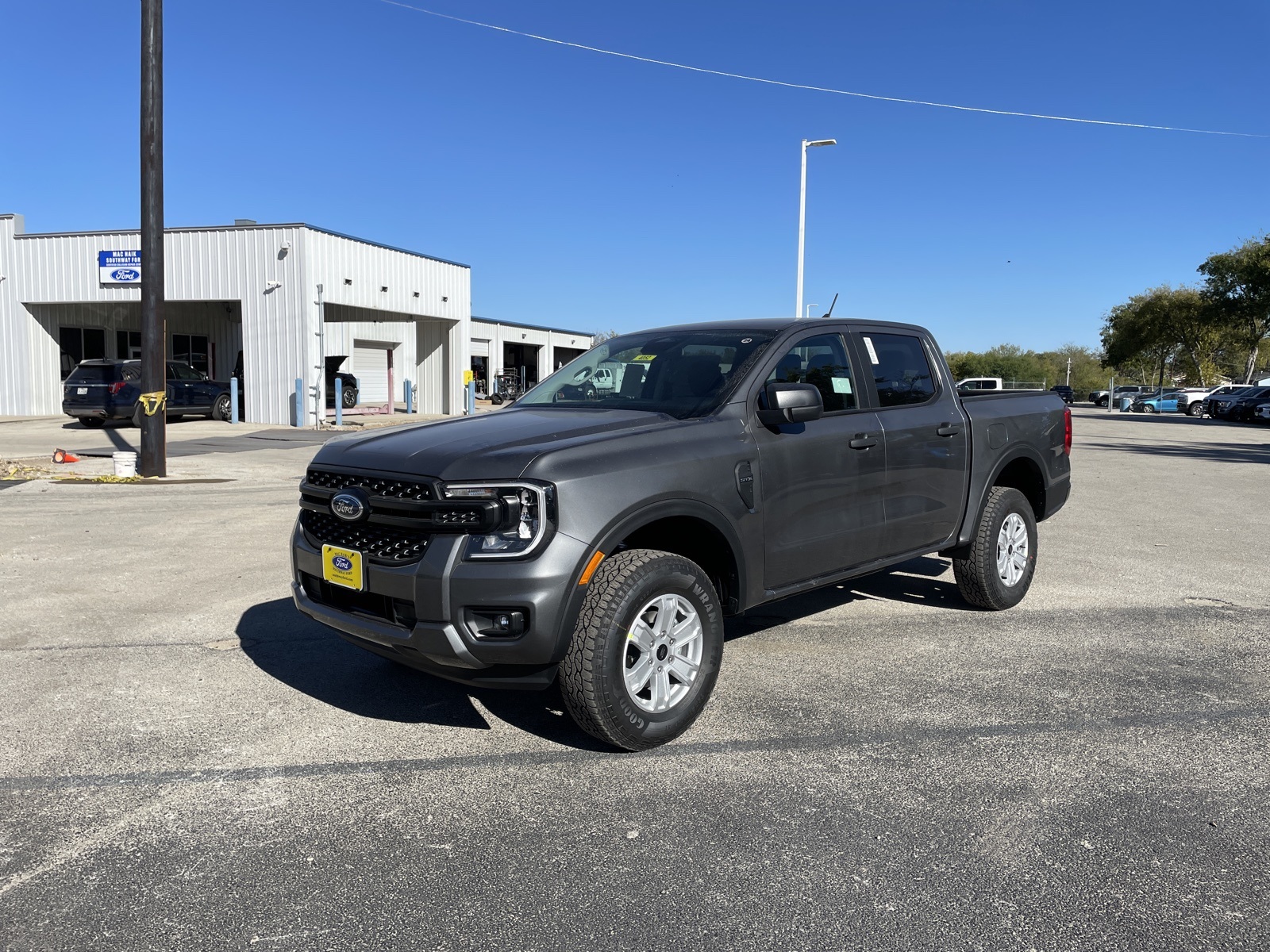 2025 Ford Ranger XL's photo