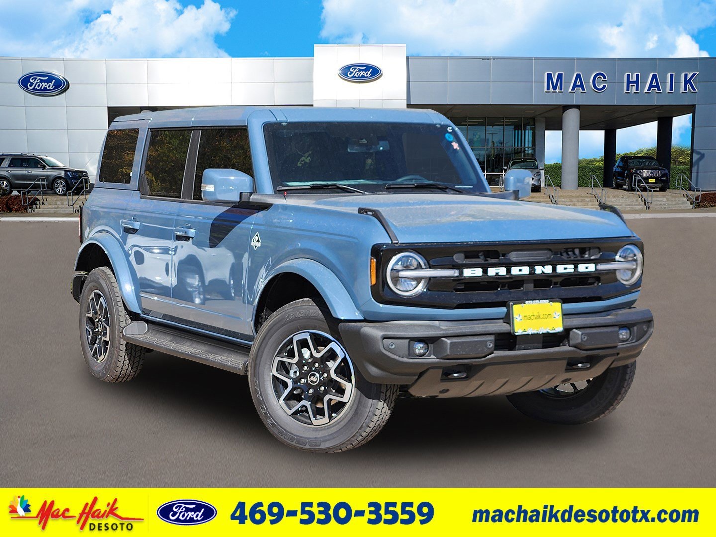 2025 Ford Bronco 4-Door Outer Banks's photo