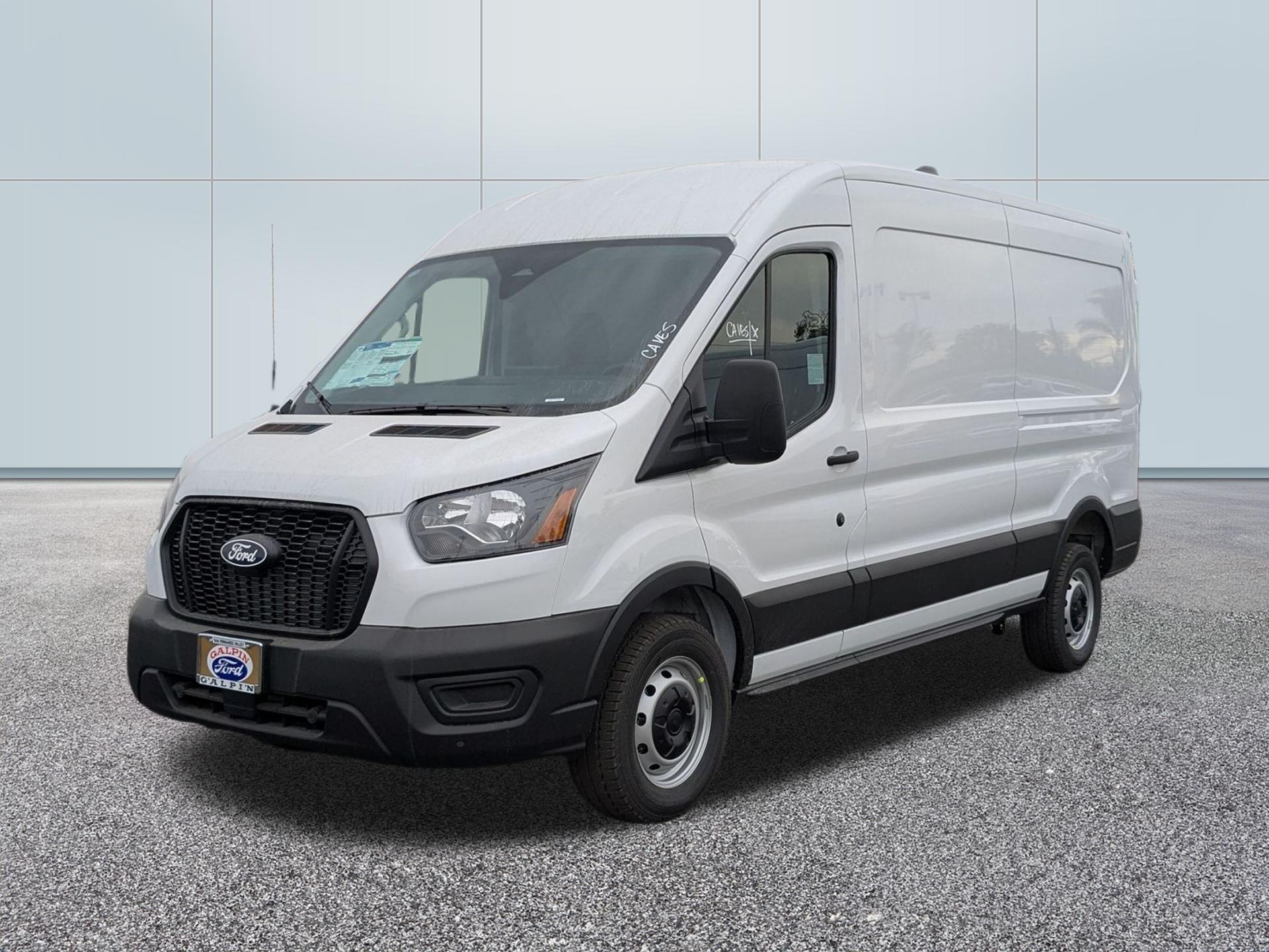 2026 Ford Transit photo 4