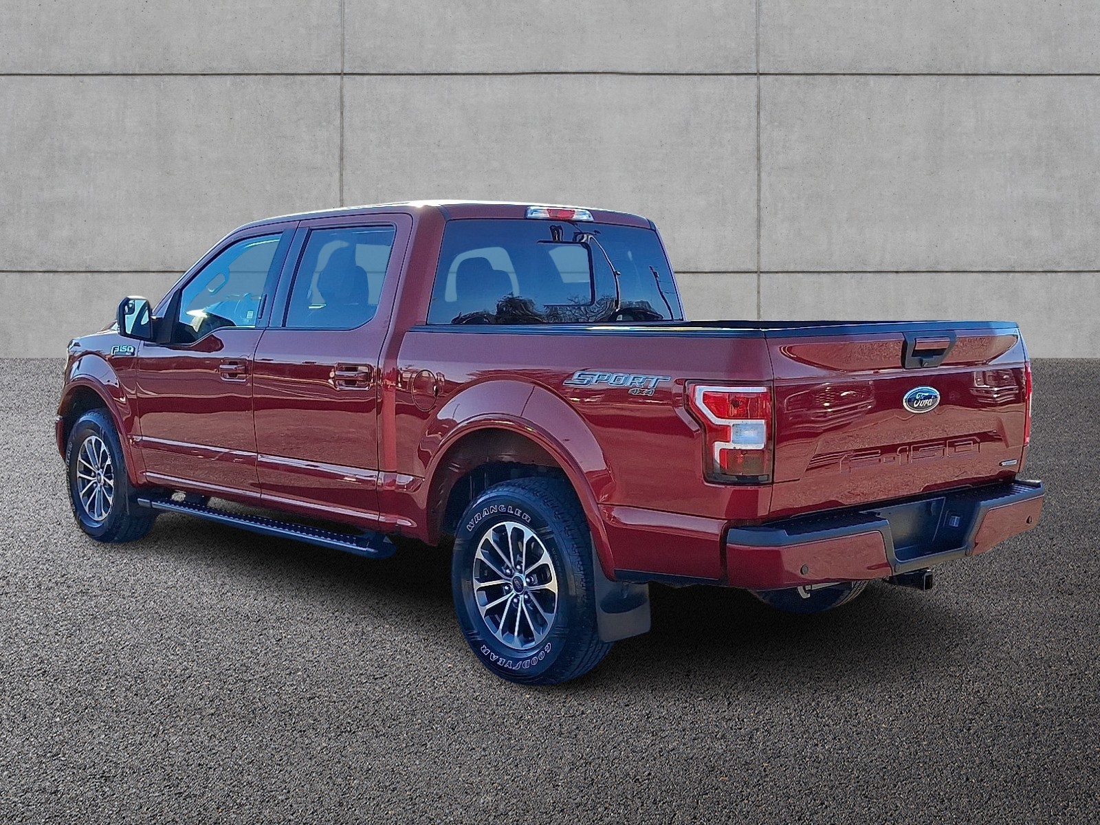 2018 Ford F-150 XLT photo 4