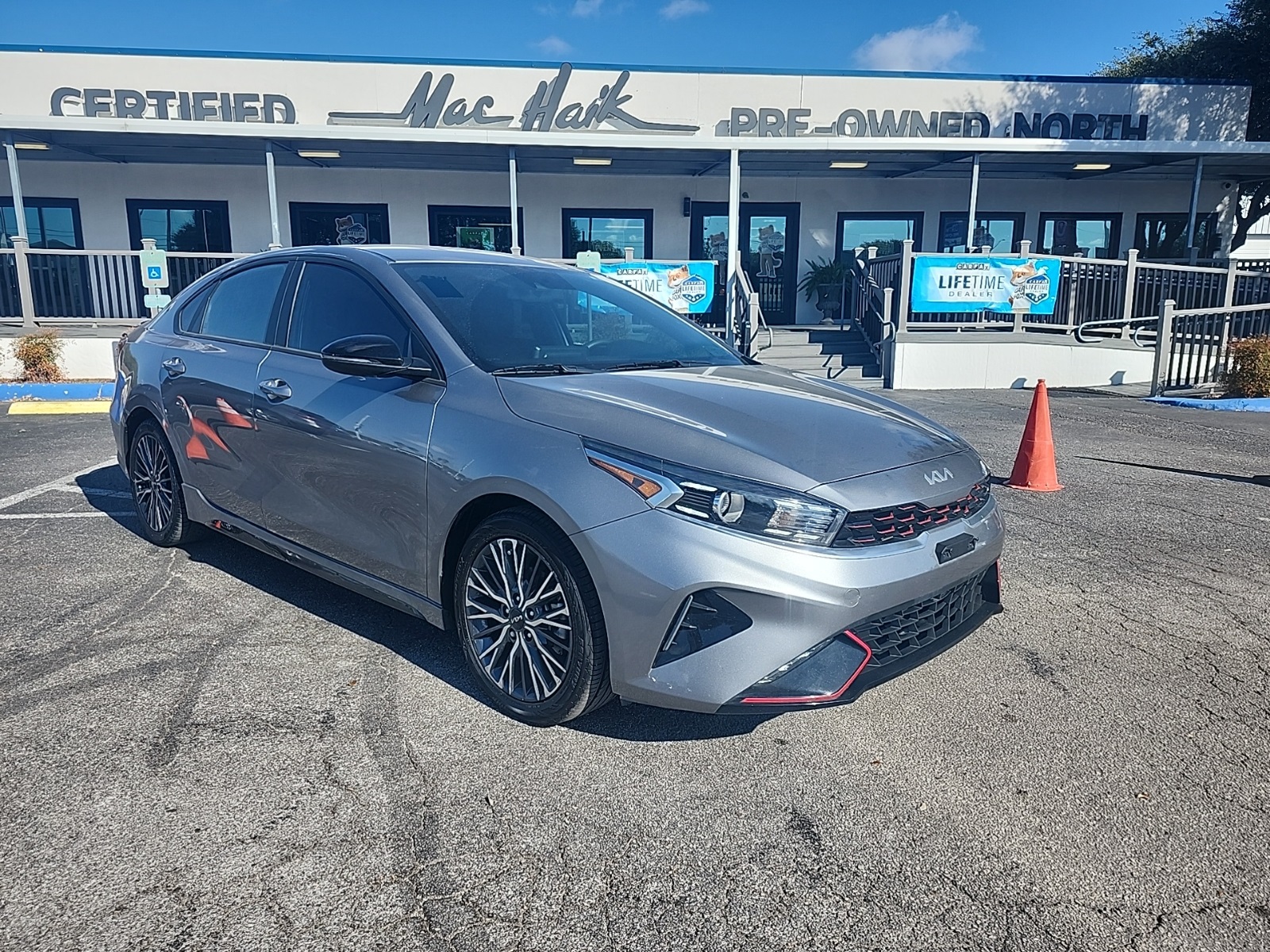 2023 Kia Forte GT-Line's photo