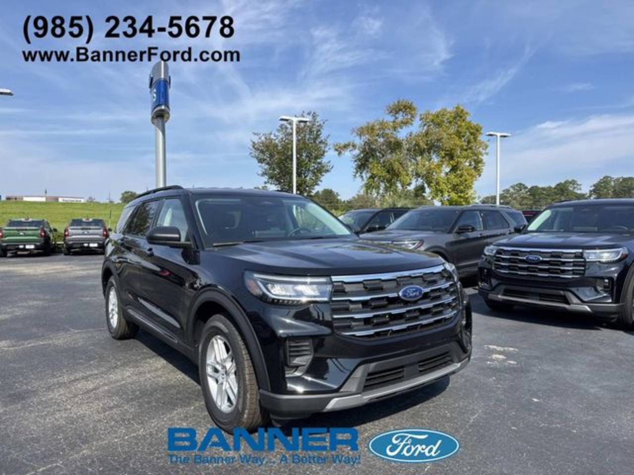 2025 Ford Explorer Active's photo