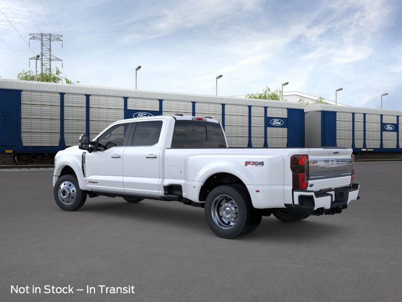 2026 Ford F-450 photo 4