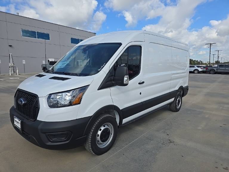 2025 Ford Transit Cargo Van Base