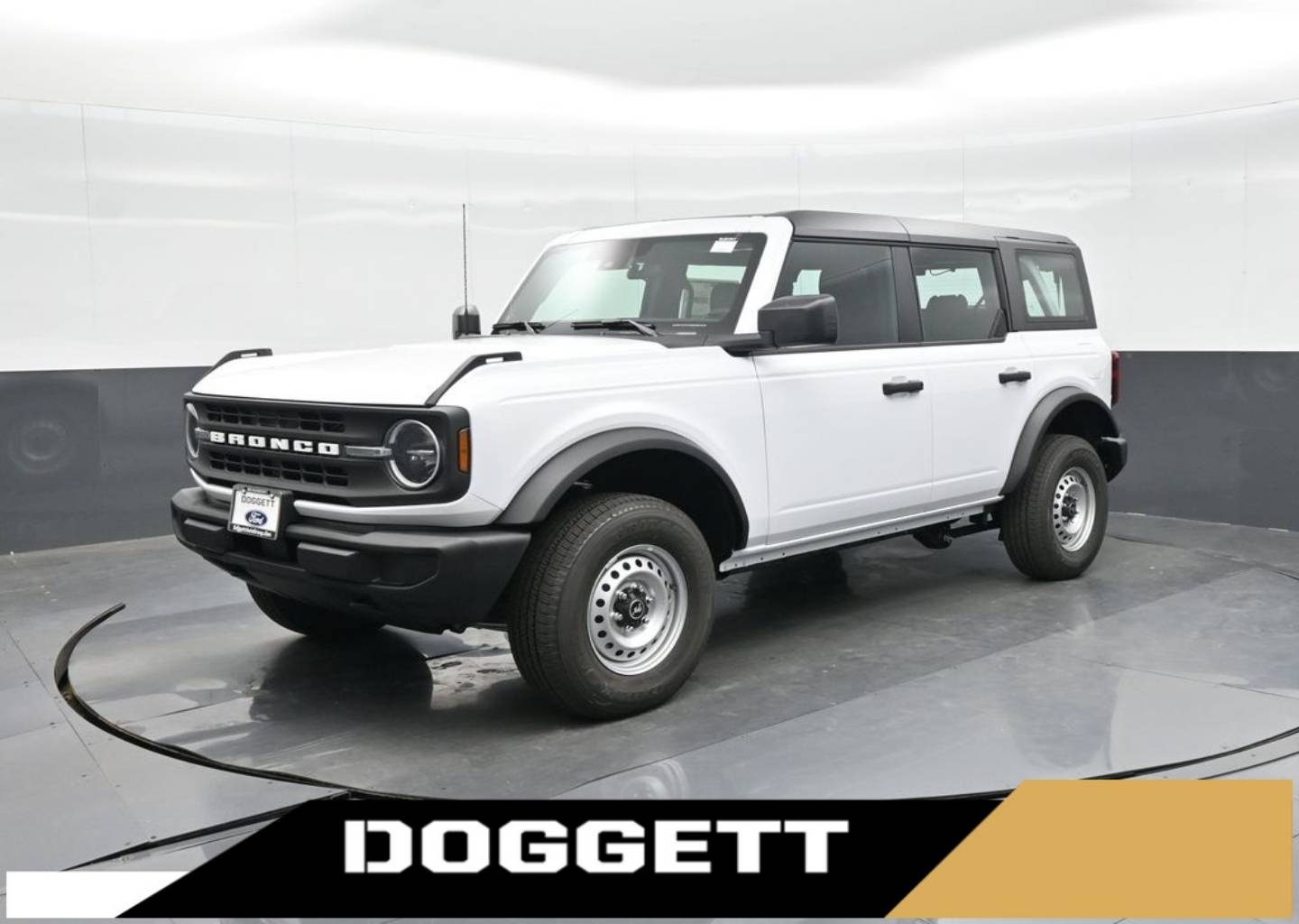 2025 Ford Bronco 4-Door Base's photo