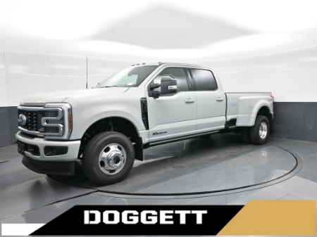 2026 Ford Super Duty F-350 DRW Platinum