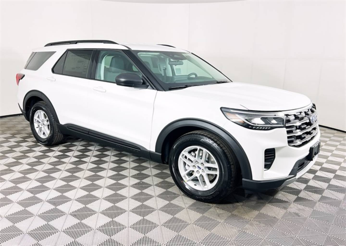 2026 Ford Explorer's photo