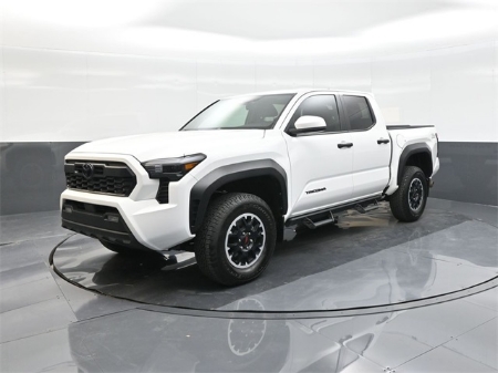 2024 Toyota Tacoma 4WD TRD OFF Road