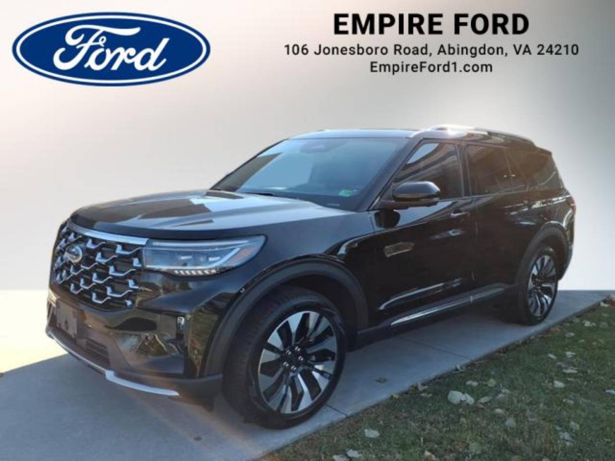 2026 Ford Explorer Platinum's photo