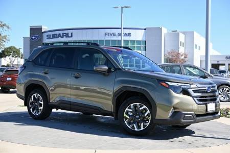 2025 Subaru Forester Premium