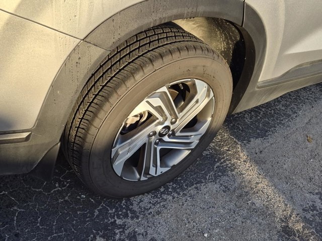 2023 Hyundai Santa Fe SEL photo 2