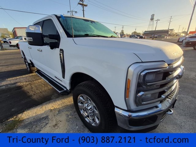 2023 Ford F-250 photo 3