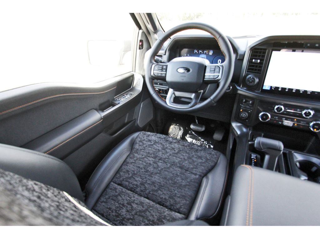 2025 Ford F-150 Tremor photo 3