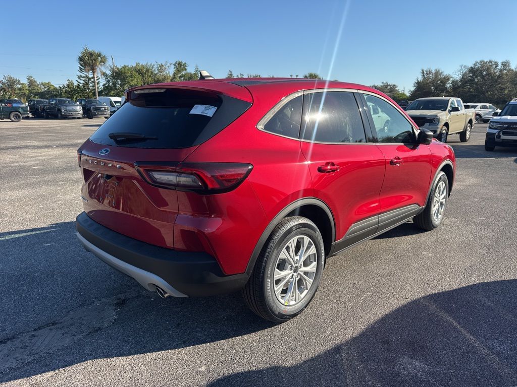 2026 Ford Escape Active photo 2