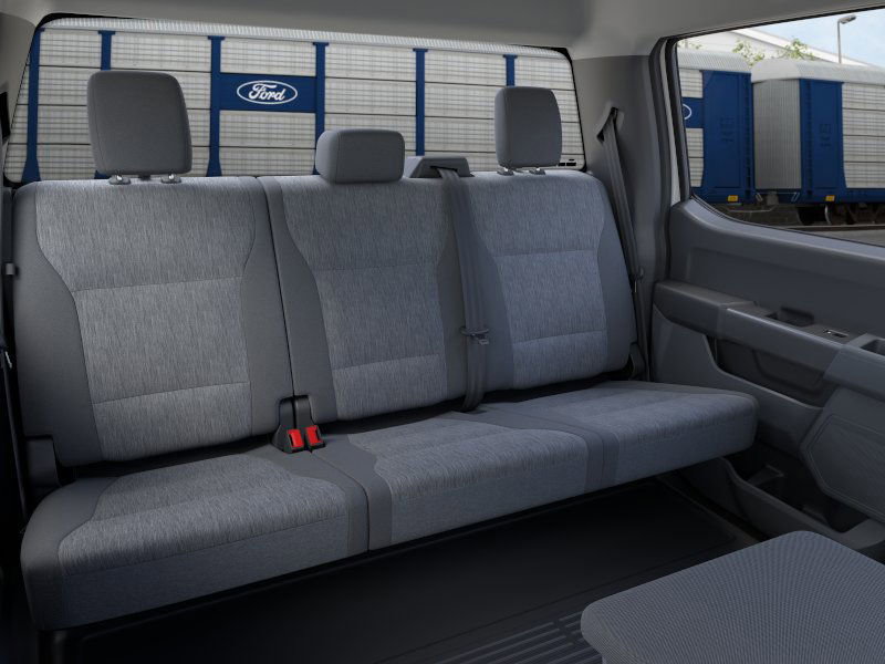 2026 Ford F-350 XL photo 3