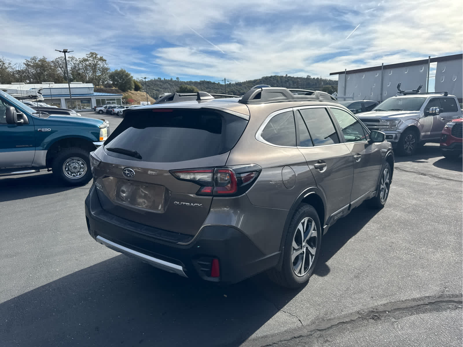 2021 Subaru Outback Limited photo 3