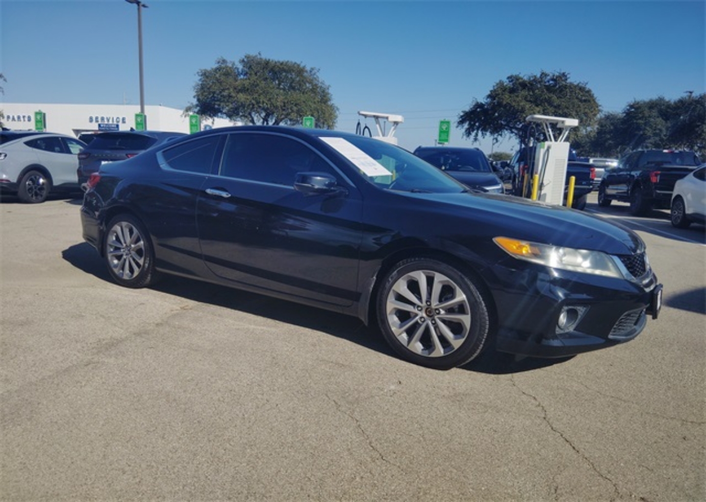 Used 2015 Honda Accord EX-L V-6 with VIN 1HGCT2B80FA004430 for sale in Lewisville, TX