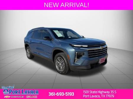 2024 Chevrolet Traverse LT