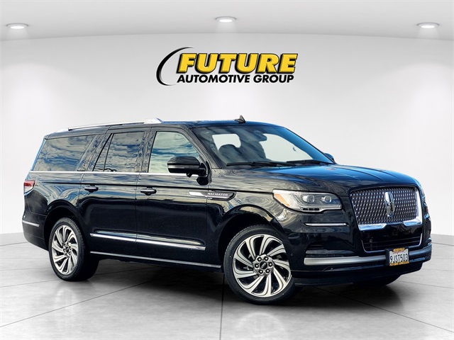 2023 Lincoln Navigator L Reserve