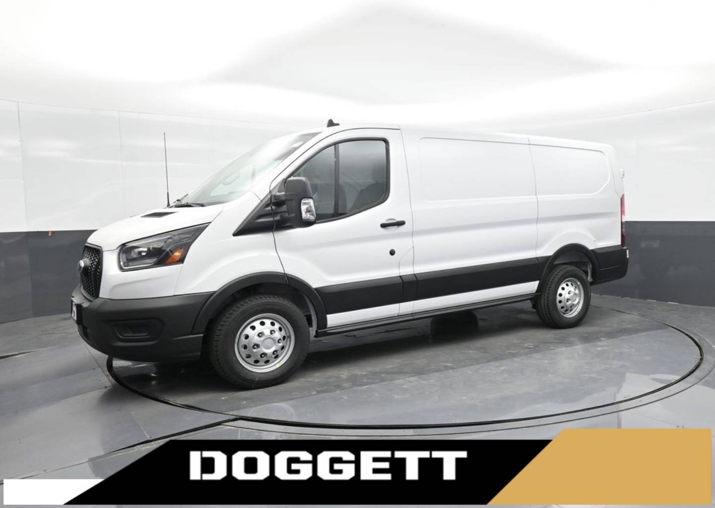 2025 Ford Transit Van Base's photo