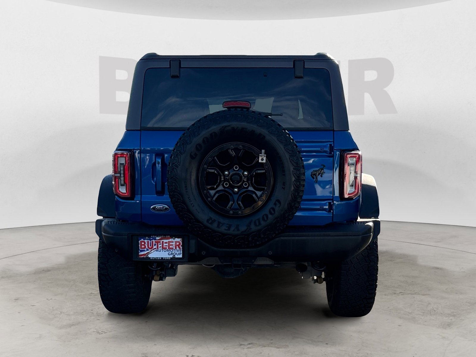 2021 Ford Bronco First Edition photo 4