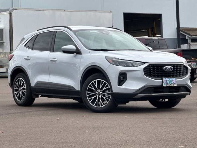 2025 Ford Escape Plug-In Hybrid Base