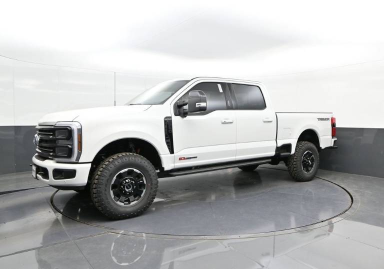 2026 Ford Super Duty F-250 SRW Platinum