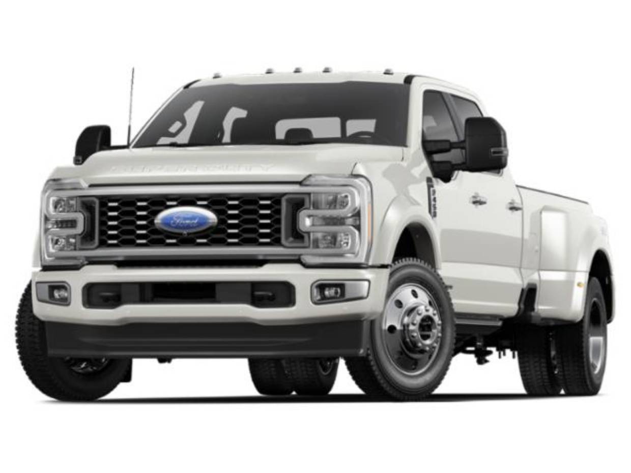 2026 Ford F-450 Super Duty Platinum's photo