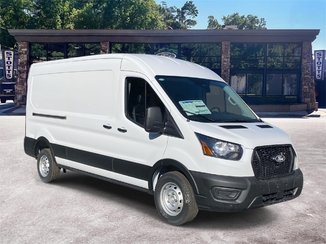2026 Ford Transit Van Base's photo