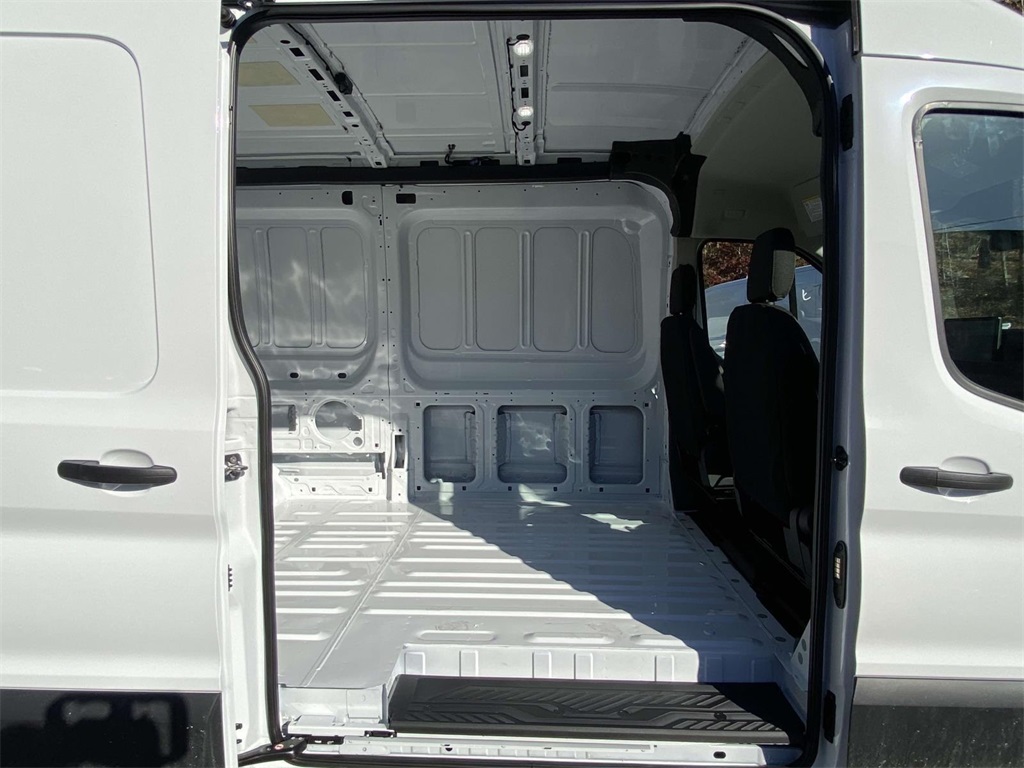 2026 Ford Transit Van Cargo photo 3