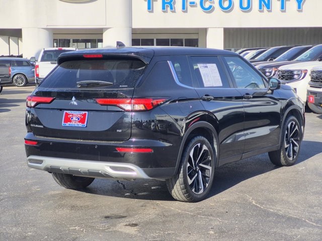2024 Mitsubishi Outlander SE Ralliart photo 2