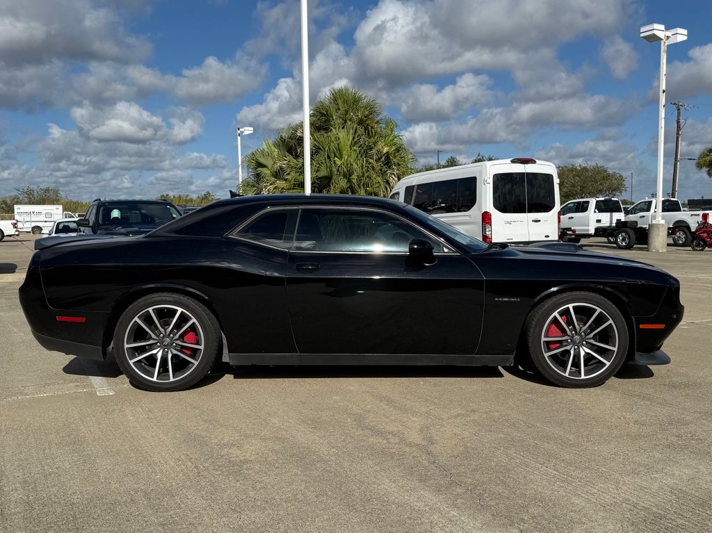 2020 Dodge Challenger R/T photo 4
