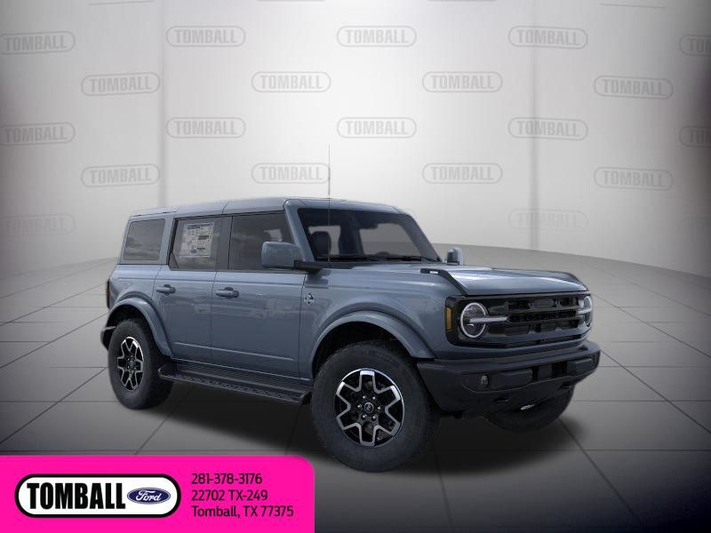 2025 Ford Bronco Outer Banks photo 2