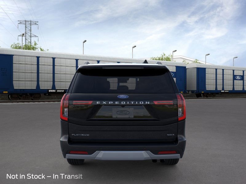 2025 Ford Expedition MAX Platinum photo 4