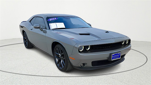 2023 Dodge Challenger SXT's photo