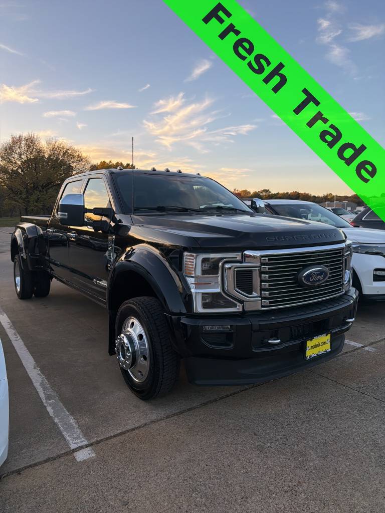 2022 Ford F-450SD Platinum