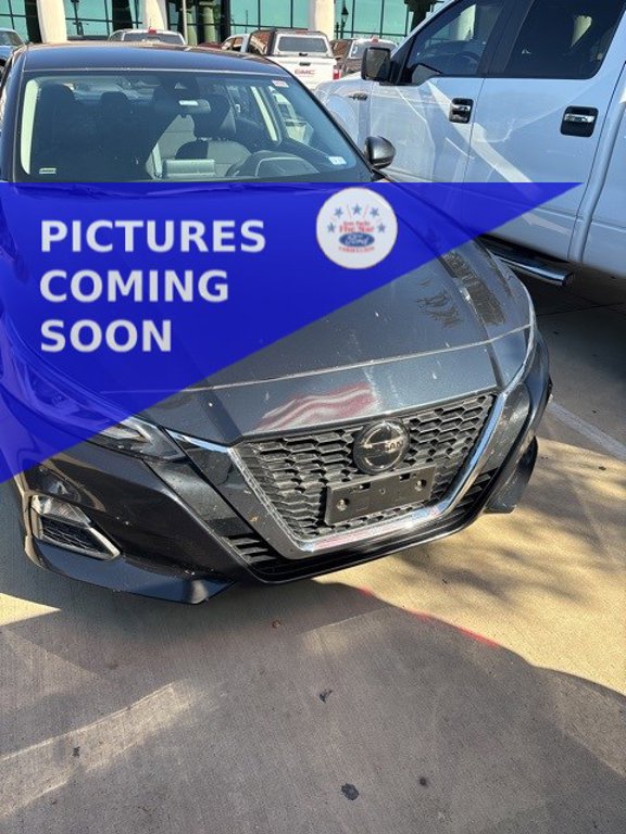 Used 2021 Nissan Altima 2.5 SV