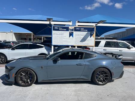 2024 Ford Mustang Dark Horse