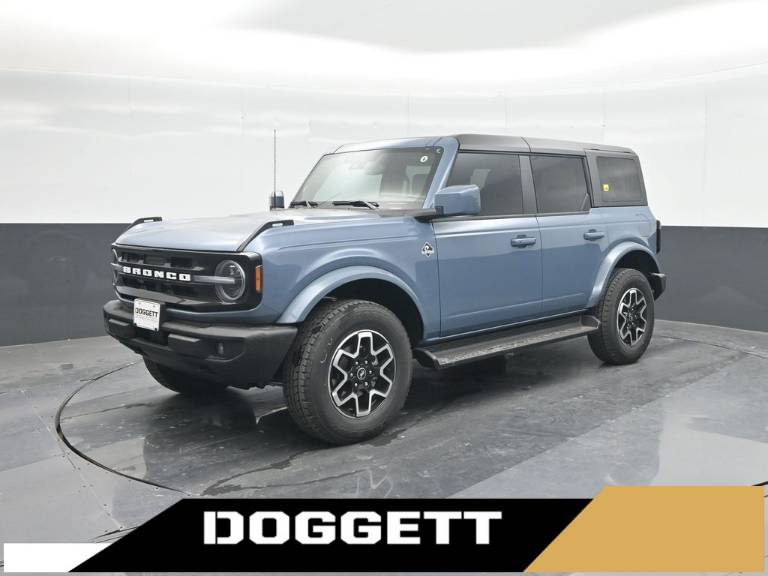 2025 Ford Bronco Outer Banks