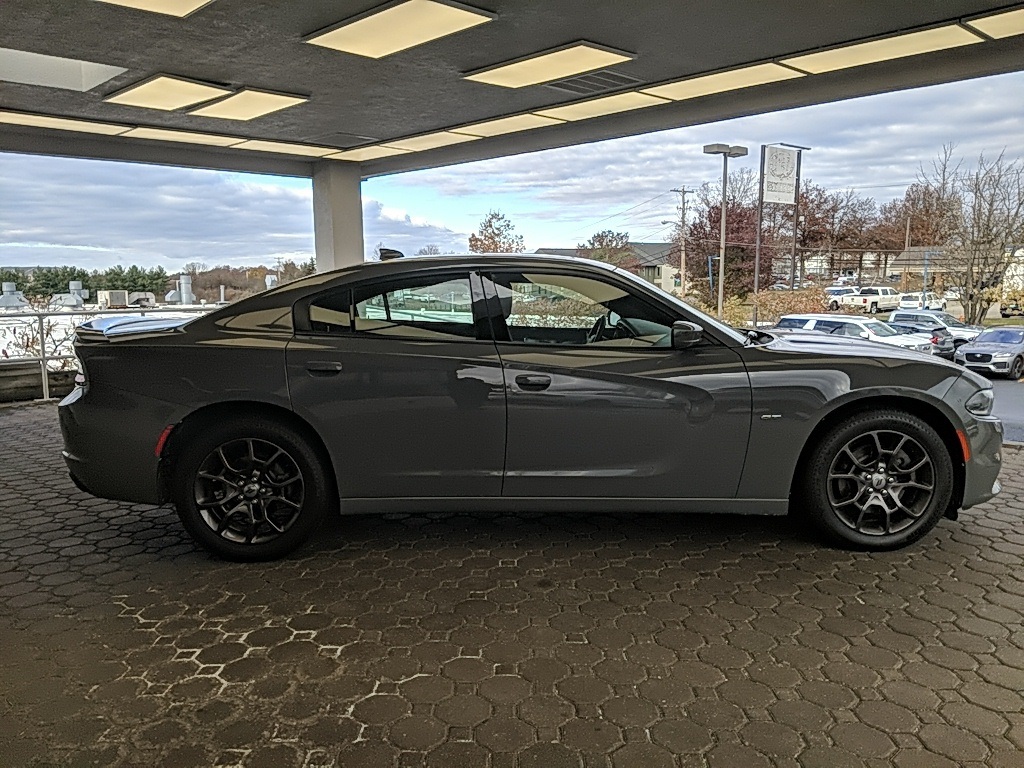 2018 Dodge Charger GT photo 3