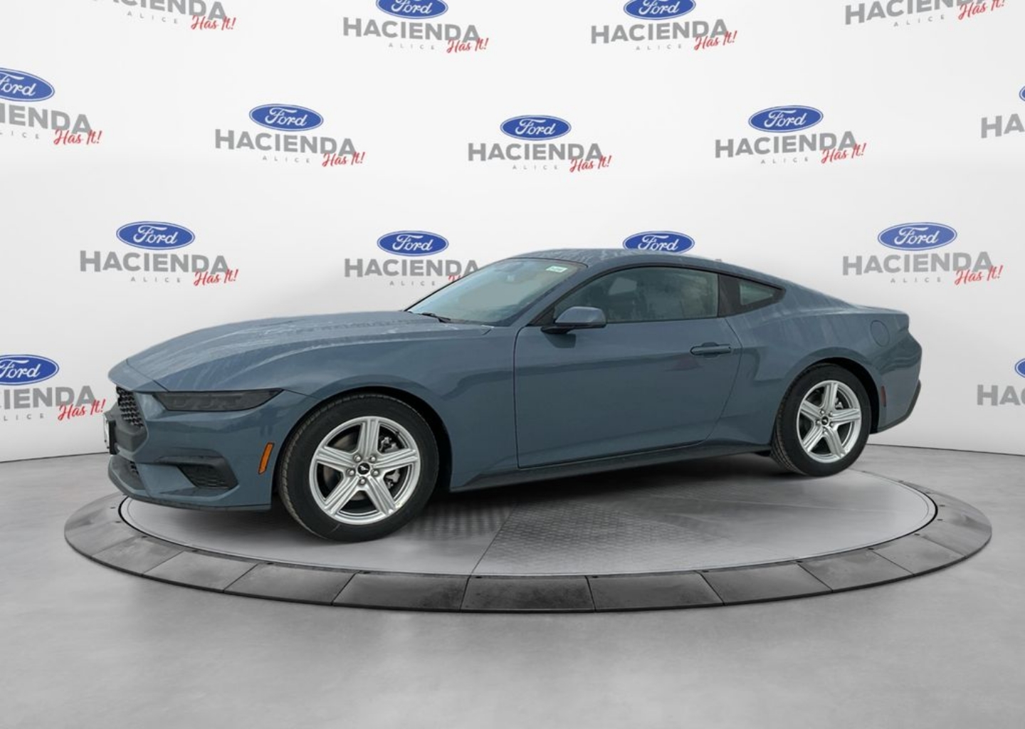 2026 Ford Mustang EcoBoost's photo