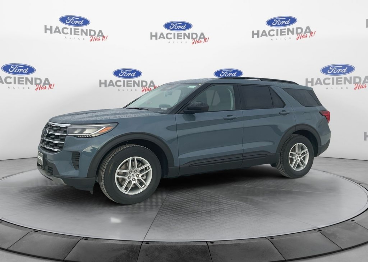 2026 Ford Explorer's photo