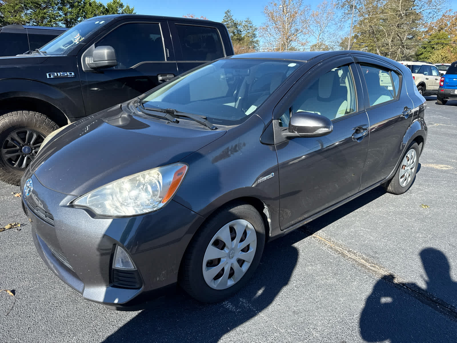 2012 Toyota Prius C Two photo 2
