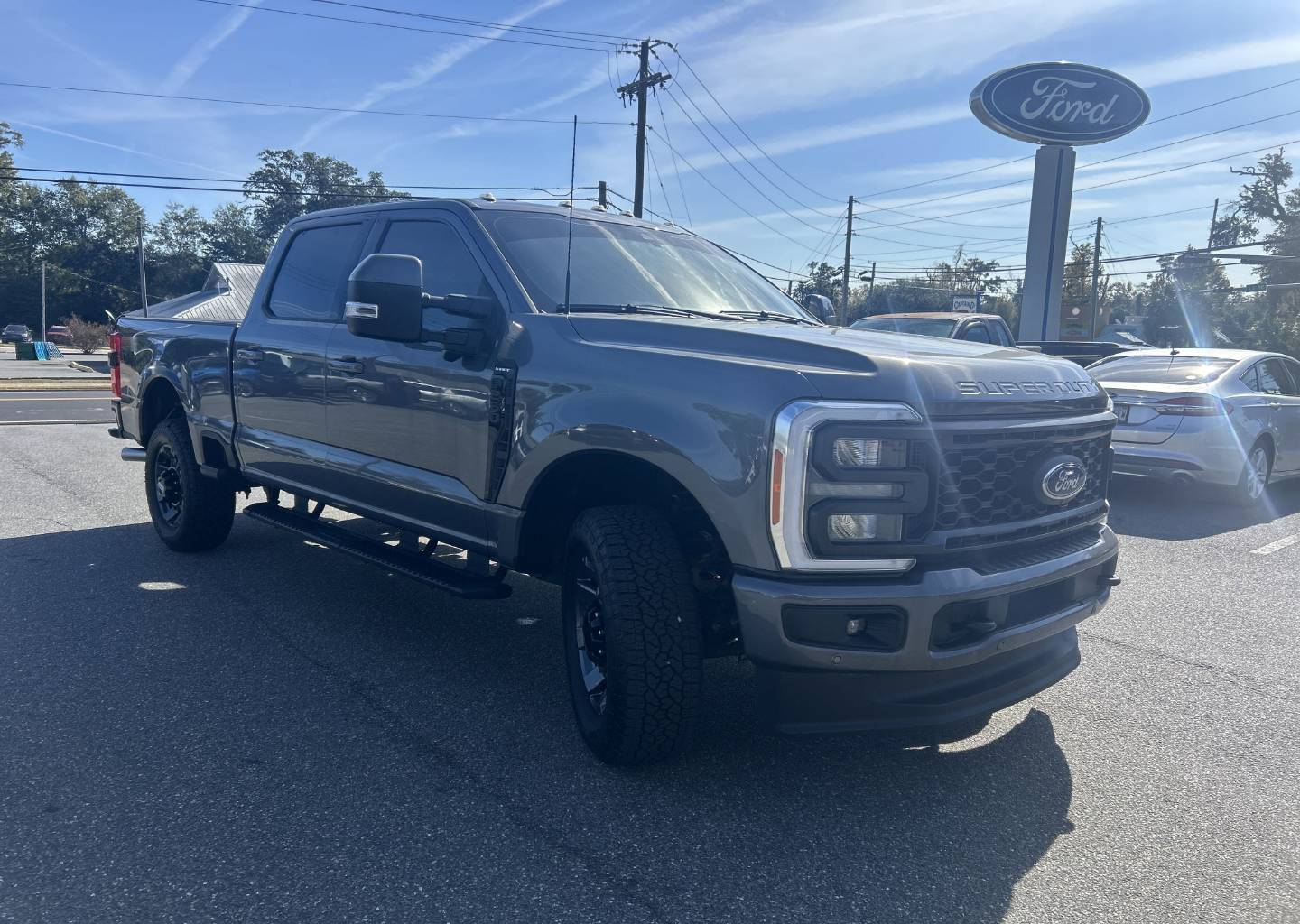 2023 Ford F-250 Super Duty Lariat's photo