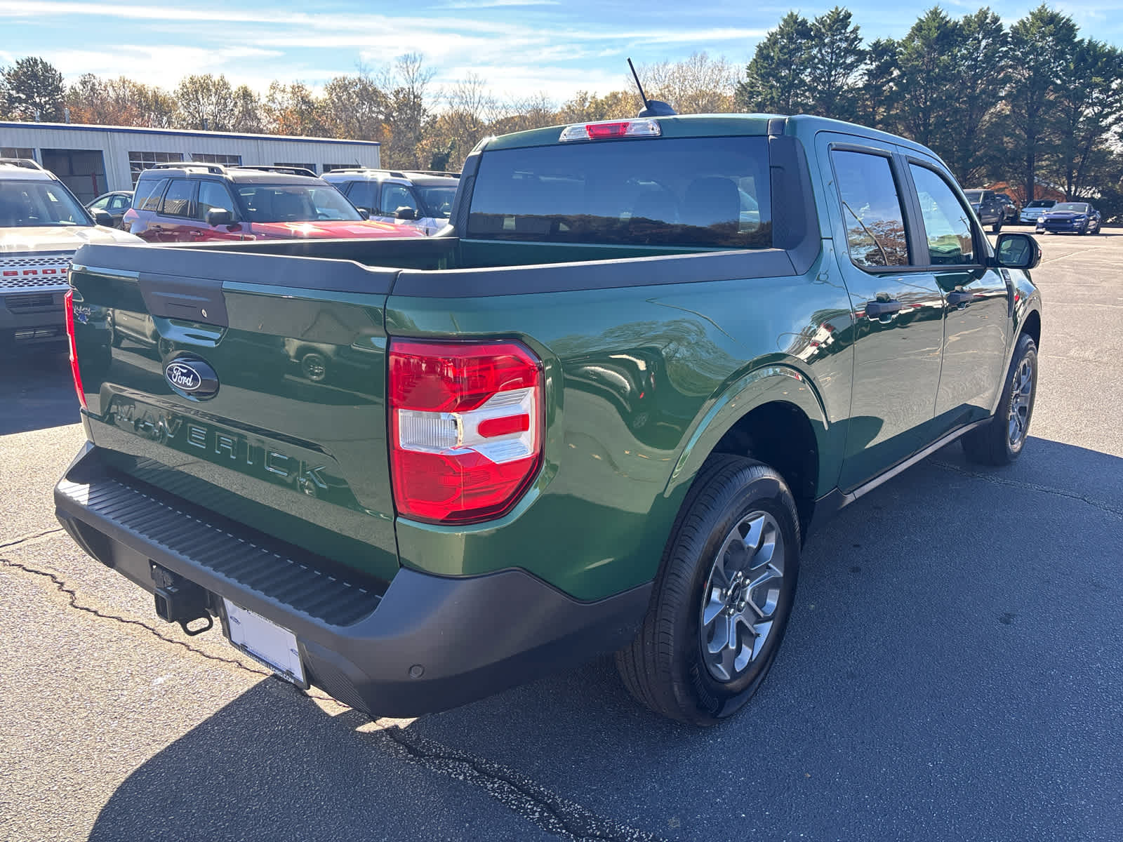 2025 Ford Maverick XLT photo 2